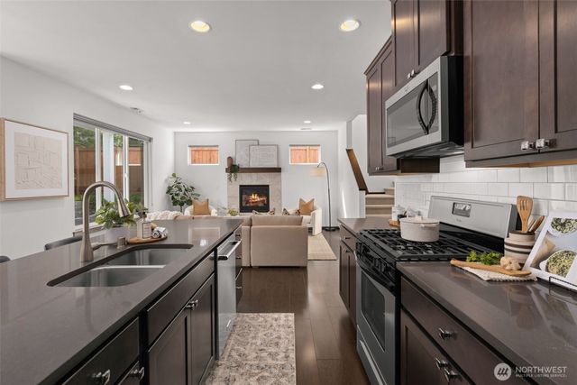 2729 S 124th Lane, Burien, WA 98168
