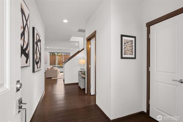 2729 S 124th Lane, Burien, WA 98168