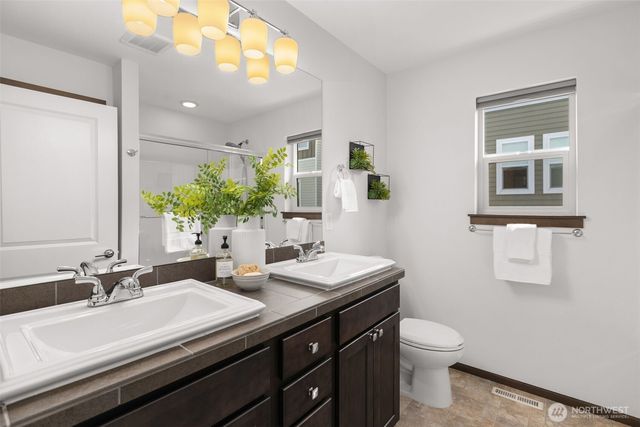 2729 S 124th Lane, Burien, WA 98168