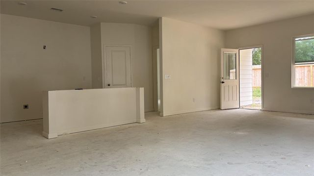 31007 Gayle Prairie Oak Street, Waller, TX 77484