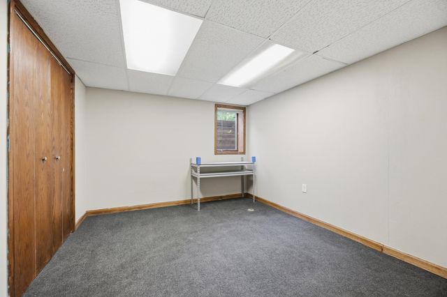 2708 Eastgate Dr. S, Fargo, ND 58103