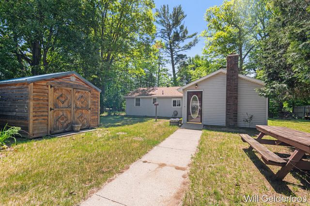 18519 Arthur Road, Big Rapids Twp, MI 49307