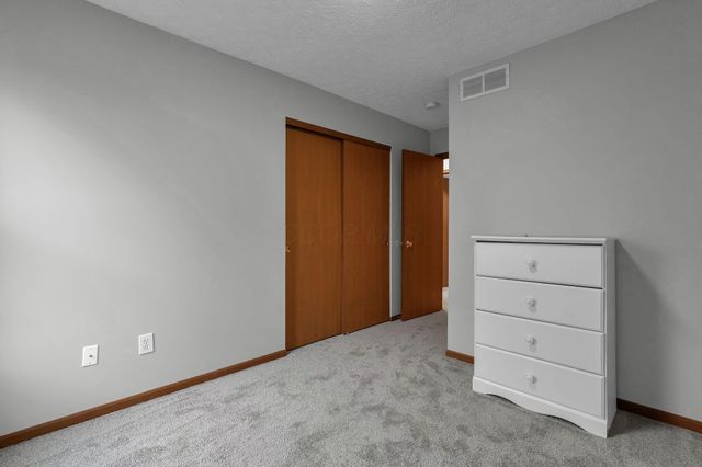 8726 Woodwind Drive, Lewis Center, OH 43035