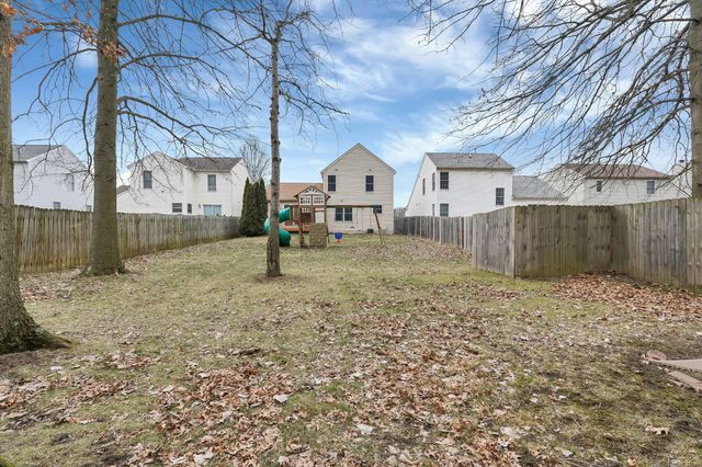 8726 Woodwind Drive, Lewis Center, OH 43035