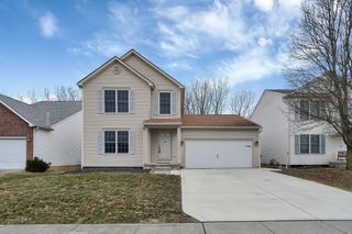 8726 Woodwind Drive, Lewis Center, OH 43035