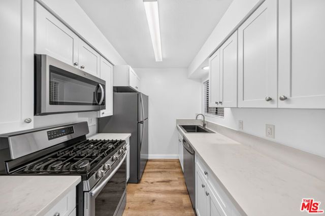 10521 National Boulevard 214, Los Angeles, CA 90034