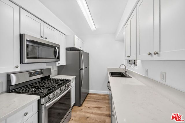 10521 National Boulevard 214, Los Angeles, CA 90034