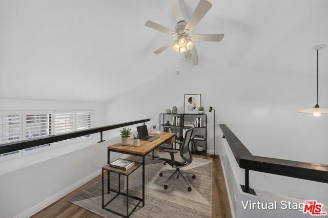10521 National Boulevard 214, Los Angeles, CA 90034