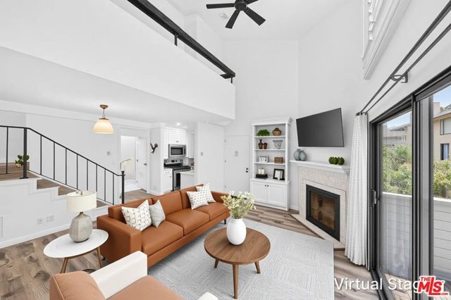 10521 National Boulevard 214, Los Angeles, CA 90034