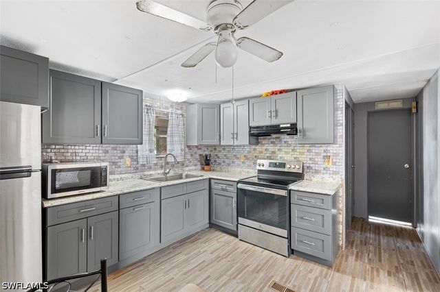 8405 Nault RD, North Fort Myers, FL 33917