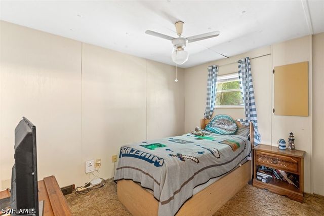 8405 Nault RD, North Fort Myers, FL 33917