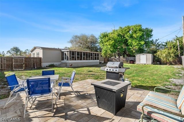 8405 Nault RD, North Fort Myers, FL 33917