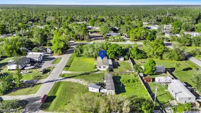 8405 Nault RD, North Fort Myers, FL 33917