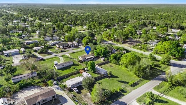 8405 Nault RD, North Fort Myers, FL 33917