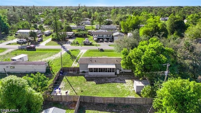 8405 Nault RD, North Fort Myers, FL 33917