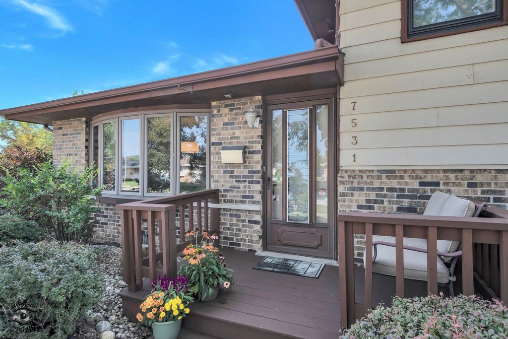 7531 170th Street, Tinley Park, IL 60477 — photo 2
