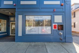 310 Court St 102, Plymouth, MA 02360