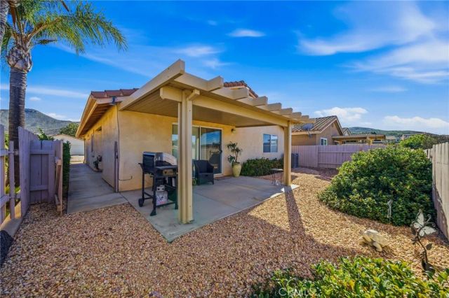 28281 Via Cascadita, Menifee, CA 92585