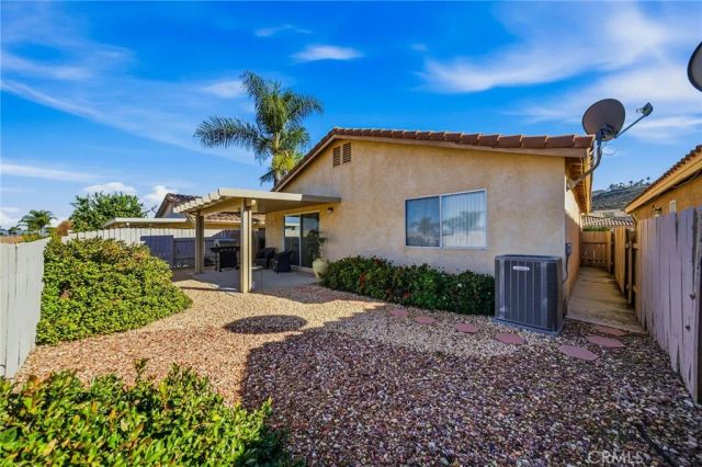 28281 Via Cascadita, Menifee, CA 92585