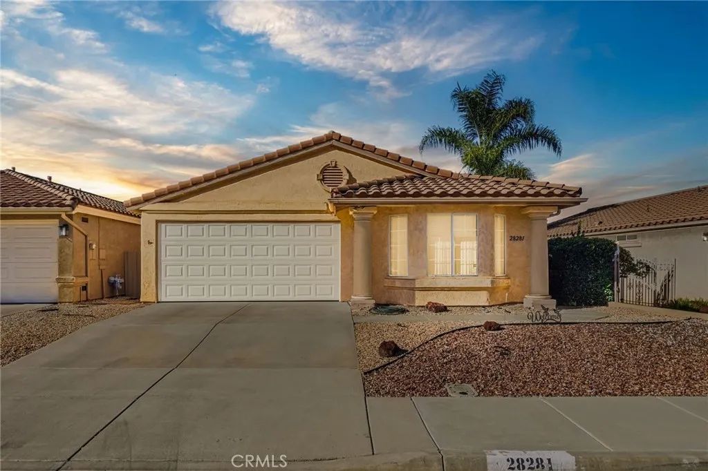 28281 Via Cascadita, Menifee, CA 92585