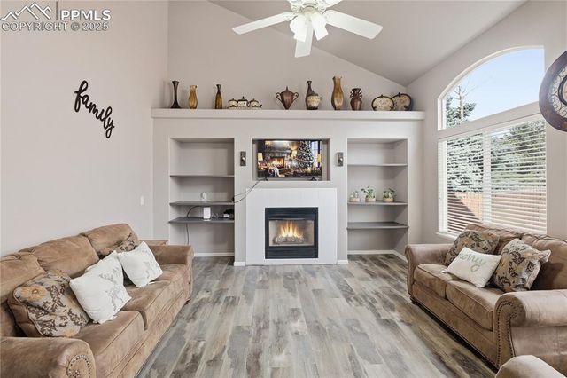 3327 Macgregor Drive, Colorado Springs, CO 80922