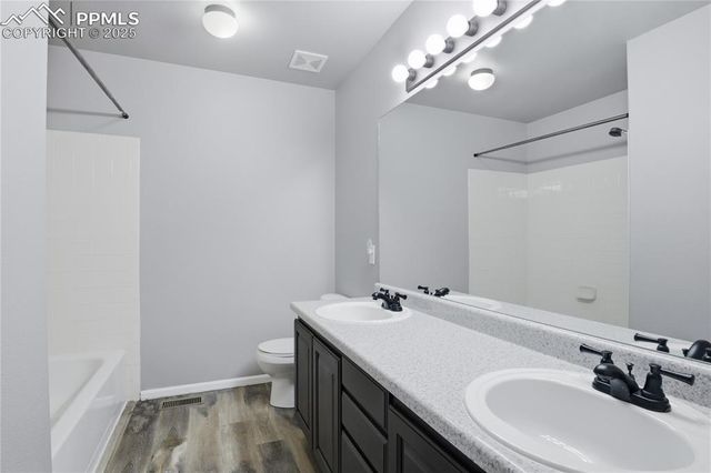 3327 Macgregor Drive, Colorado Springs, CO 80922