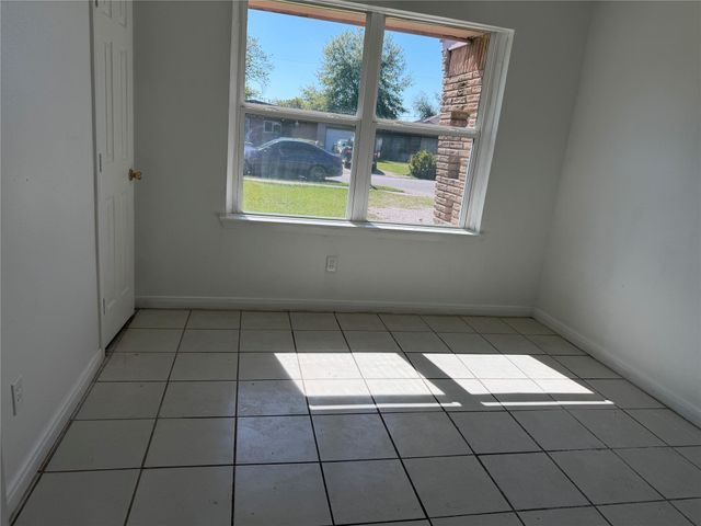 9331 Laura Koppe Road, Houston, TX 77078