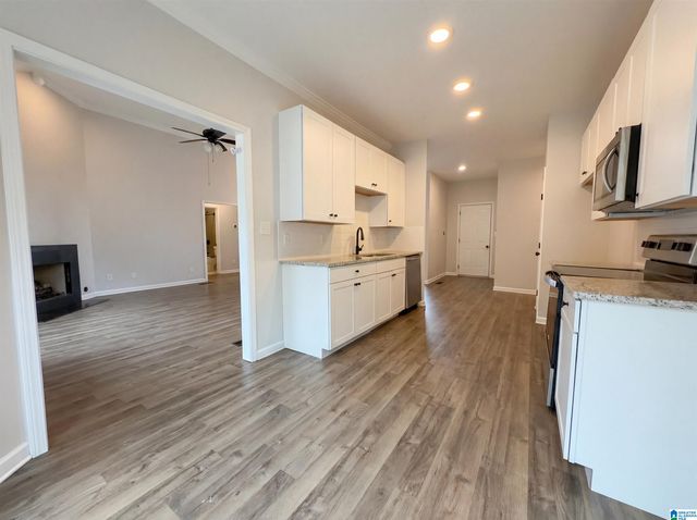 1250 LAKESIDE DRIVE, Adamsville, AL 35111