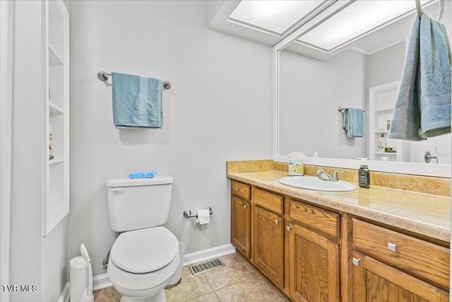 1109 Windsor Lane, Johnson City, TN 37601