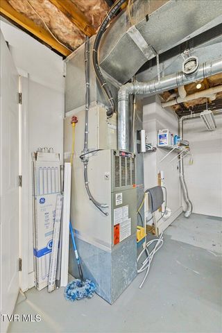 1109 Windsor Lane, Johnson City, TN 37601