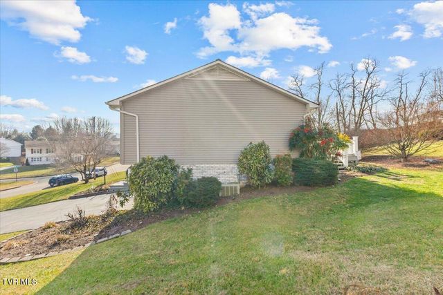 1109 Windsor Lane, Johnson City, TN 37601
