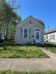 1135 Chartres Street, New Albany, IN 47150
