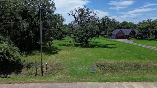 1249 Angus Court, Angleton, TX 77515