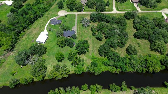 1249 Angus Court, Angleton, TX 77515