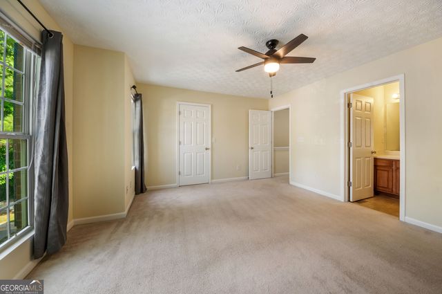 2808 Valley Green Drive, Gainesville, GA 30504