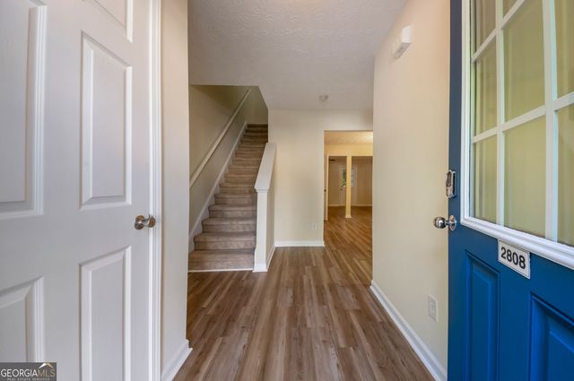 2808 Valley Green Drive, Gainesville, GA 30504