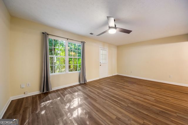 2808 Valley Green Drive, Gainesville, GA 30504