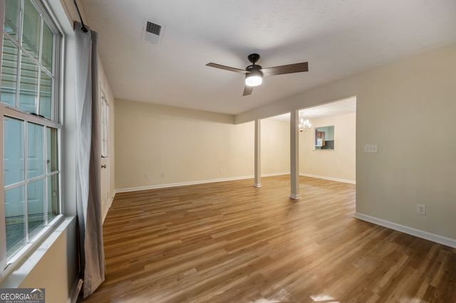 2808 Valley Green Drive, Gainesville, GA 30504