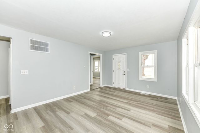 3244 S 200 E, Anderson, IN 46017