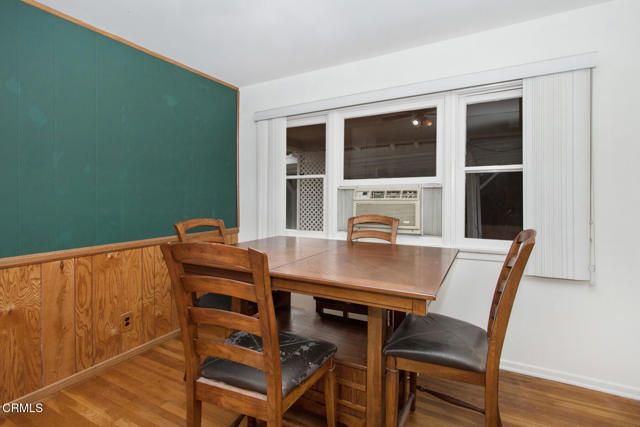 6425 Columbus Avenue, Los Angeles, CA 91411