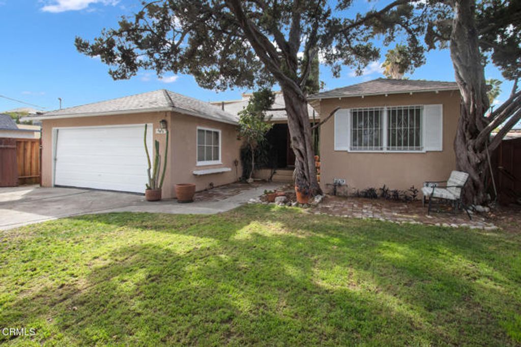 6425 Columbus Avenue, Los Angeles, CA 91411