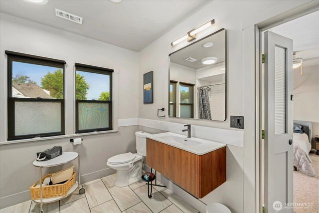 114 S Madison Street, Walla Walla, WA 99362