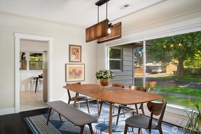 114 S Madison Street, Walla Walla, WA 99362