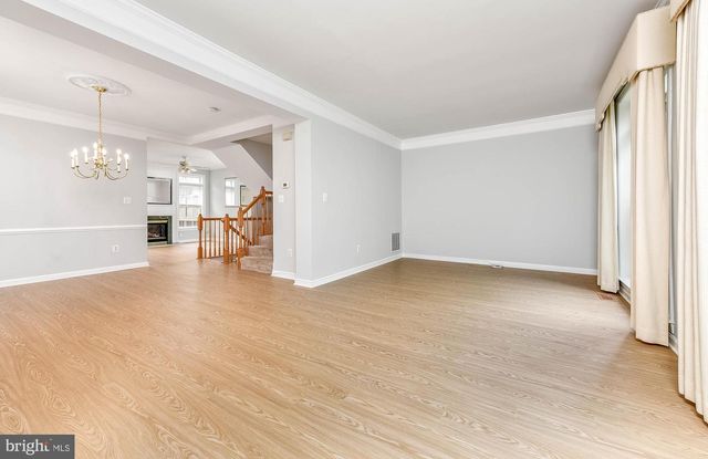 8105 QUINN TER, Vienna, VA 22180
