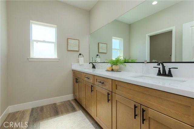 5963 Del Mar Avenue, Paradise, CA 95969