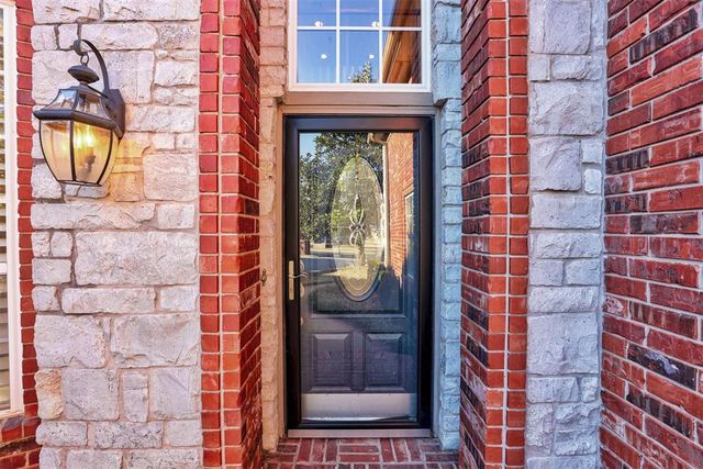 236 Olde Brook Court, Norman, OK 73072