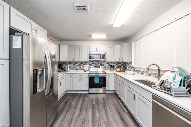 3541 Bow Creek BLVD, Virginia Beach, VA 23452