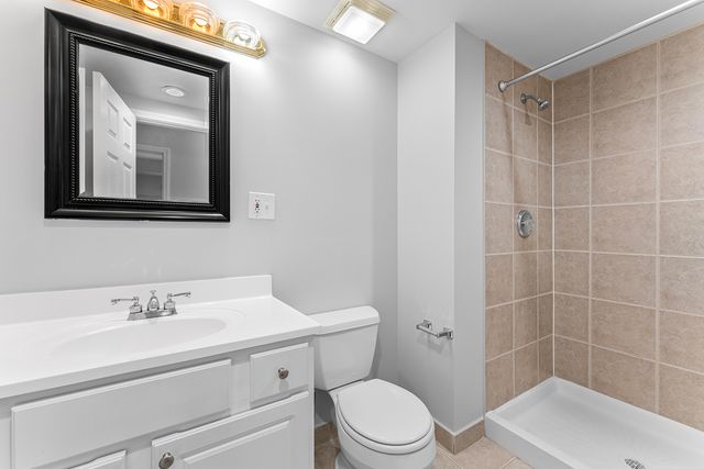 2451 W Howard Street 509, Chicago, IL 60645