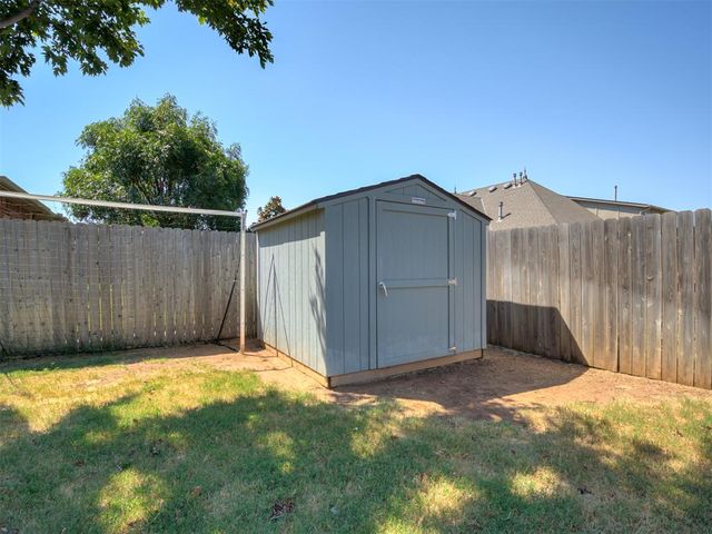 3012 Skye Ridge Drive, Norman, OK 73069