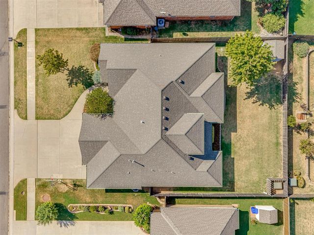 3012 Skye Ridge Drive, Norman, OK 73069